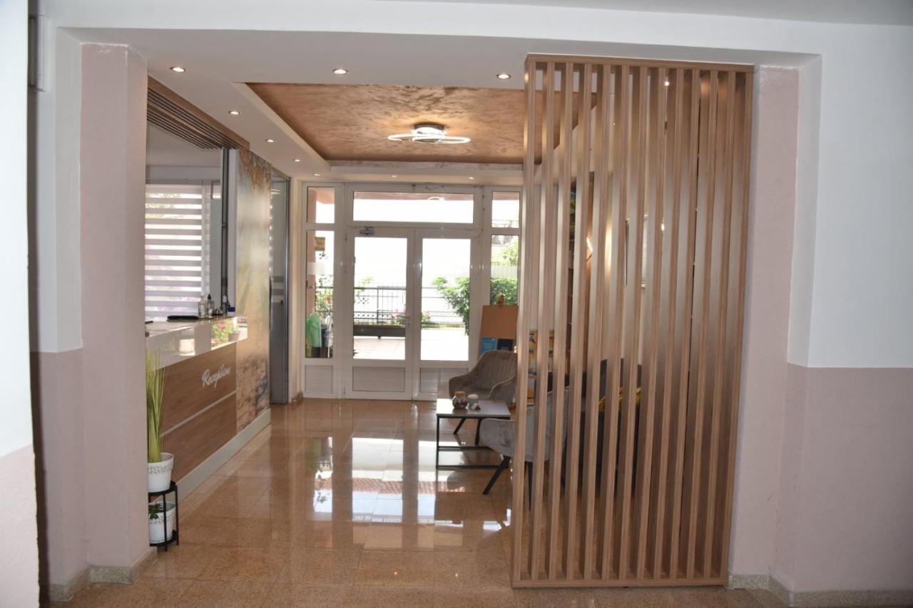 Guest House Zec 부드바 외부 사진